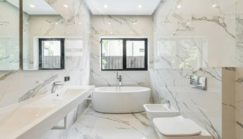 salle-de-bain-lumineuse
