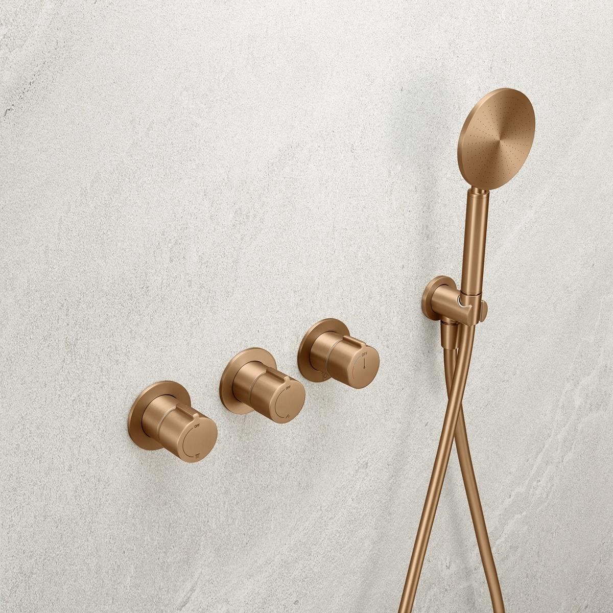 Robinetterie de douche encastrable bronze