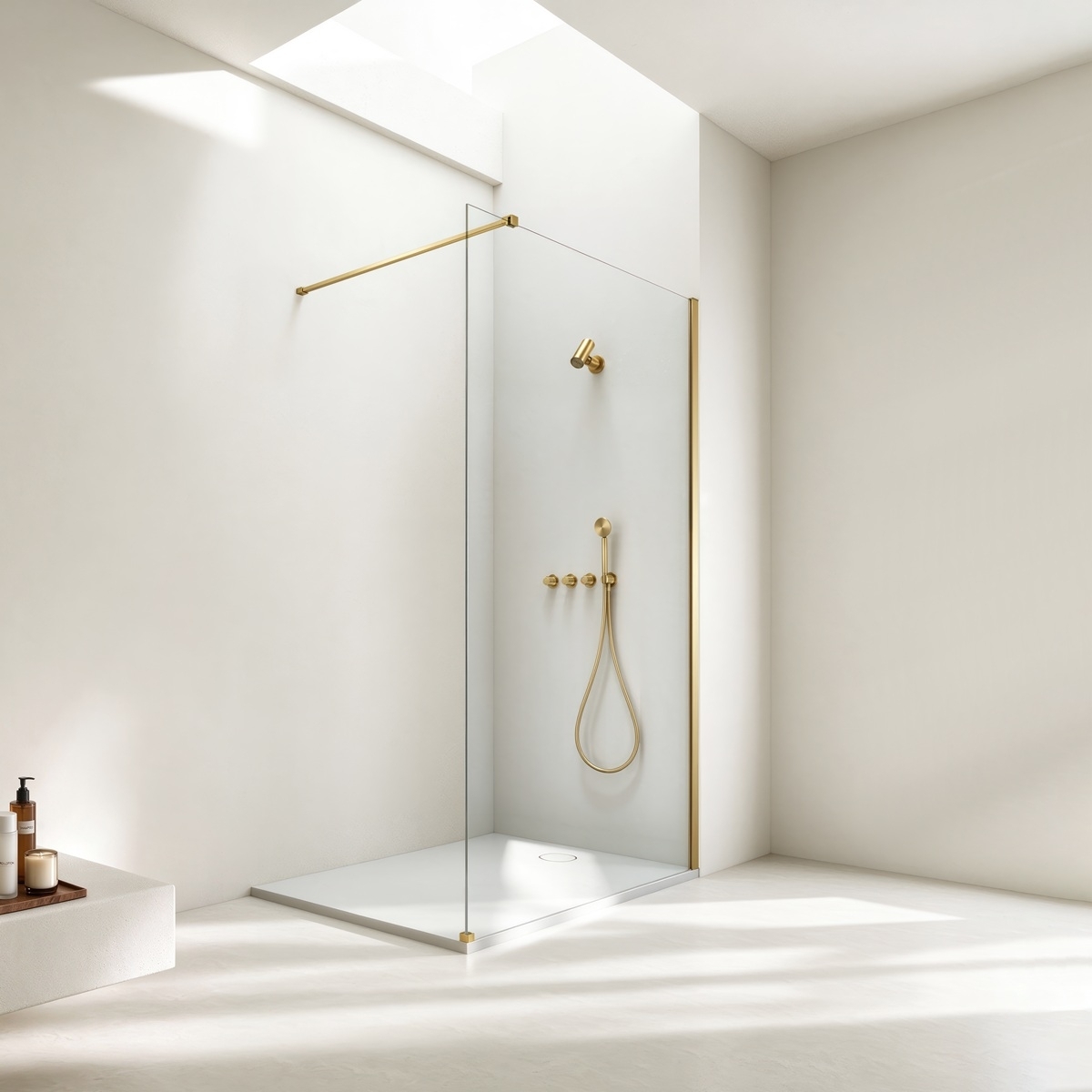 Fixation paroi de douche doré