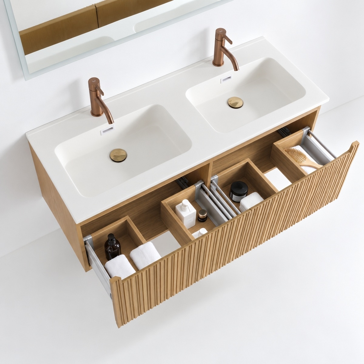 Meuble sculpt tiroirs ouverts