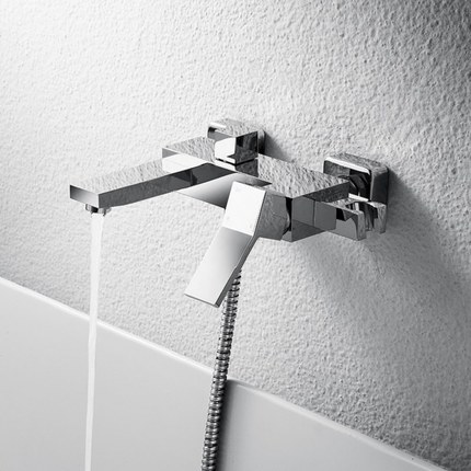 Robinet mitigeur mural de baignoire Legancia