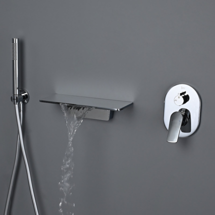 Robinet de baignoire encastrable cascade