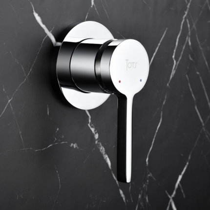 Mitigeur lavabo 2 trous Cezela avec bec 