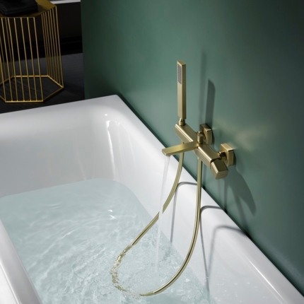 Robinet mitigeur de baignoire mural Slim