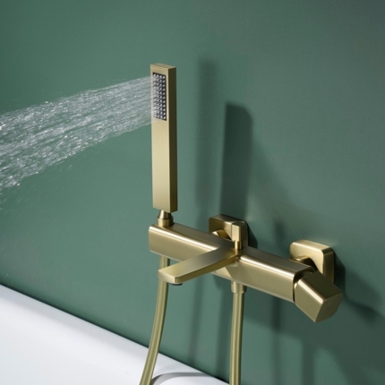 Robinet mitigeur de baignoire mural Slim