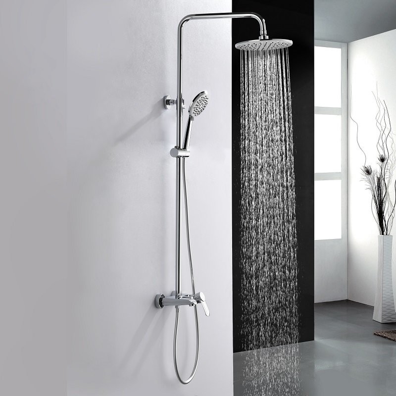 Robinetterie de douche chrome avec douchette et douche pluie ronde