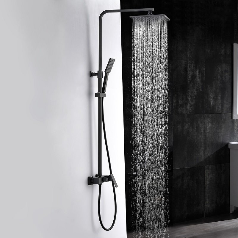 Colonne de douche noire mat design carré