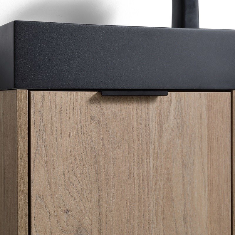Liso XL Nero mat