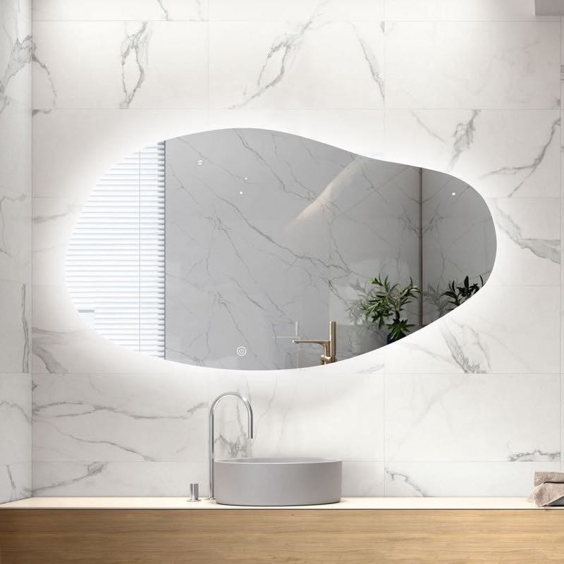 Miroir salle de bain forme organique vague LED