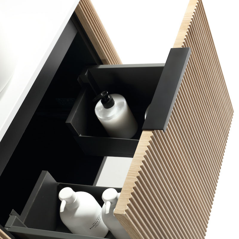 Colonne One doré brossé zoom plafond pluie