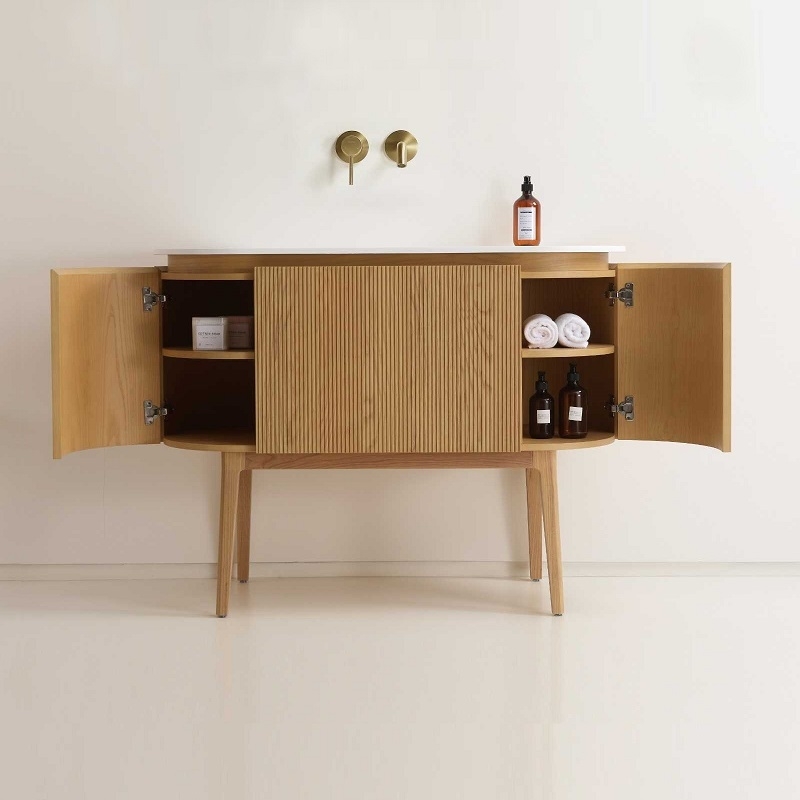 Asymmetrisch vrijstaand bad 