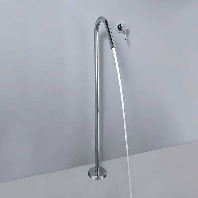 Mitigeur sur pied chrome