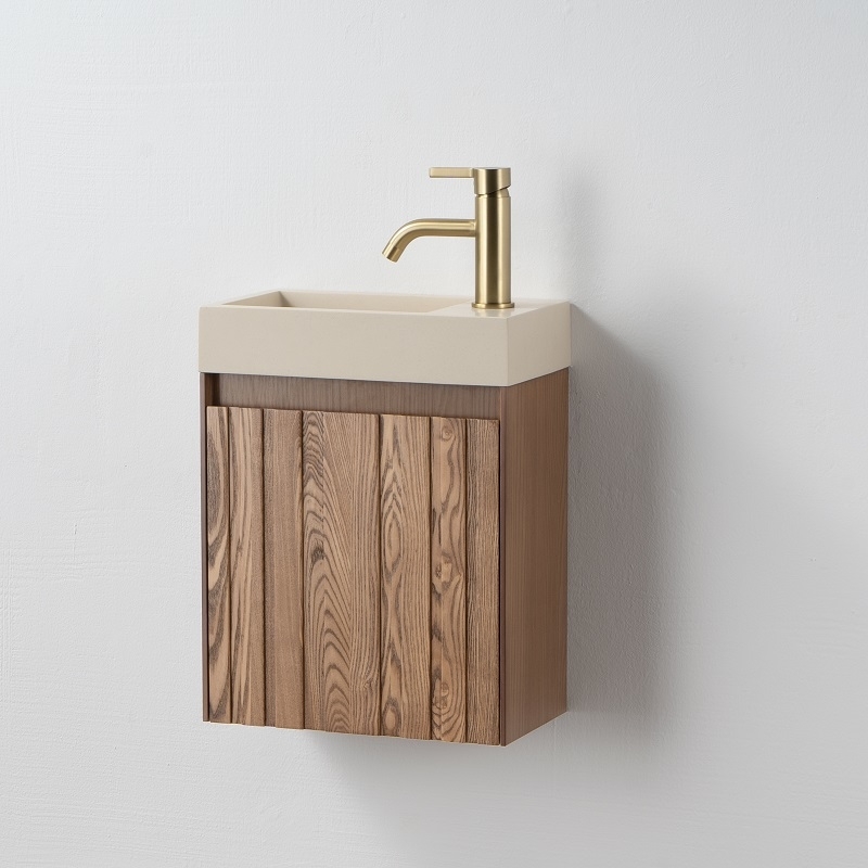 Minimale zilveren travertijn tegel