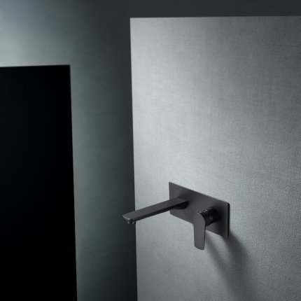 Robinet mitigeur encastrable Flat avec plaque décorative