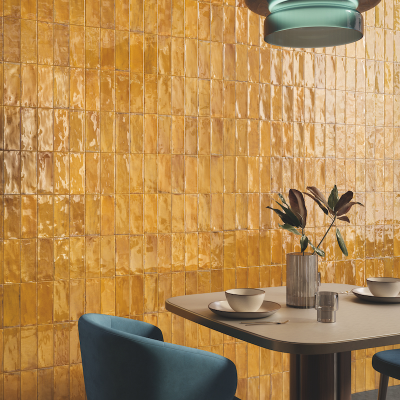 Forme Majolica brillant Ocra