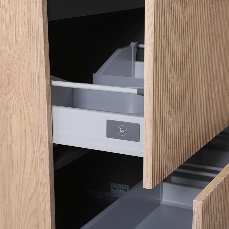 Zoom tiroirs ouverts Feety chêne