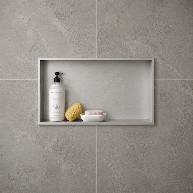 Niche salle de bain chrome