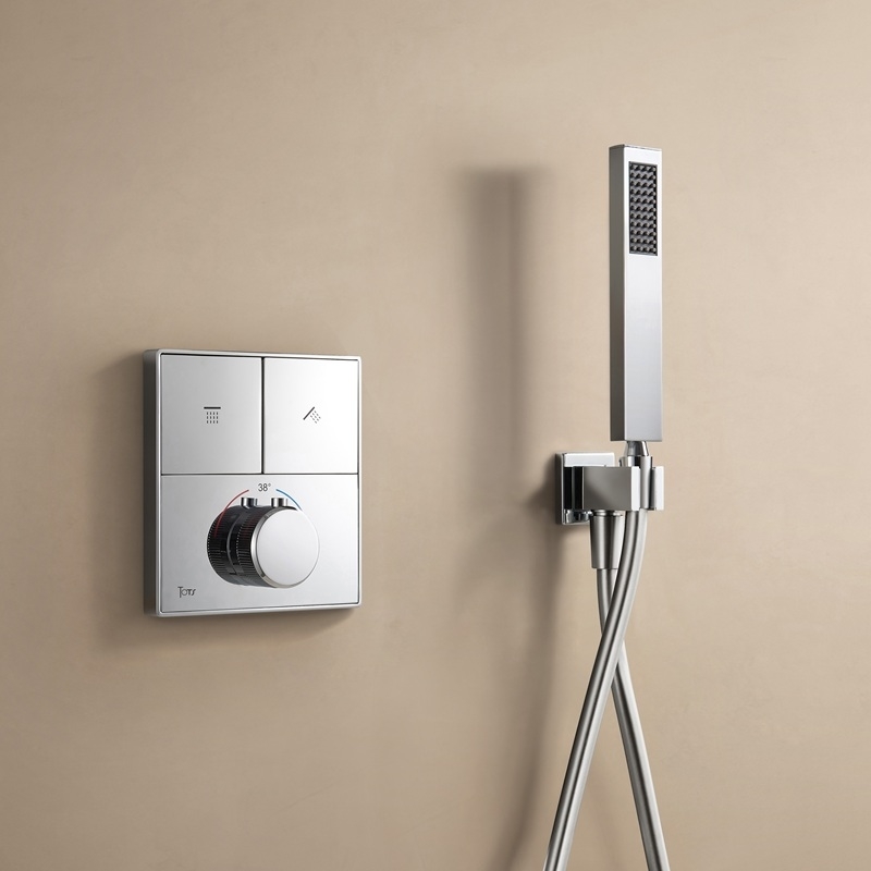 Robinetterie de douche encastrable plafond